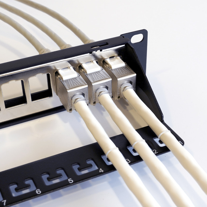 533187 Patch Panel Keystone 19'' 1U έως 24-ports RJ45 με οδηγό Καλωδίων