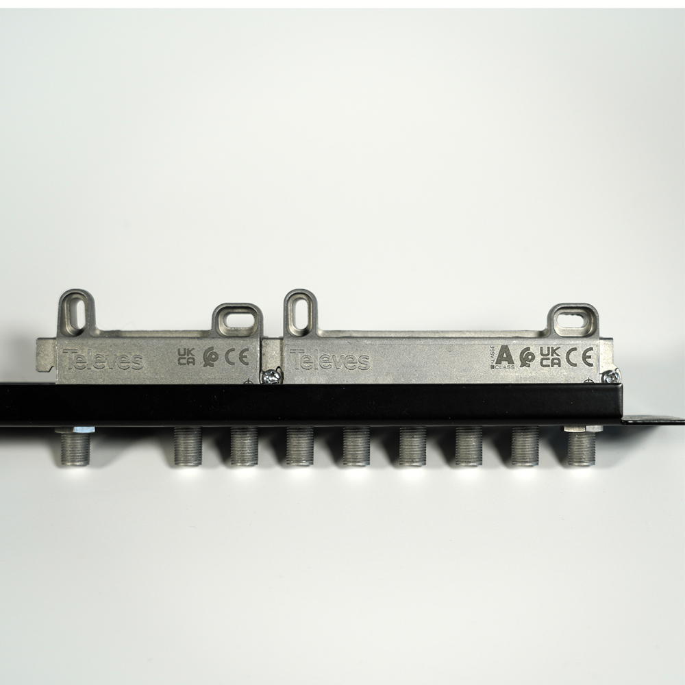 533230 Patch Panel RF 19'' 1U έως 26-ports τύπου F