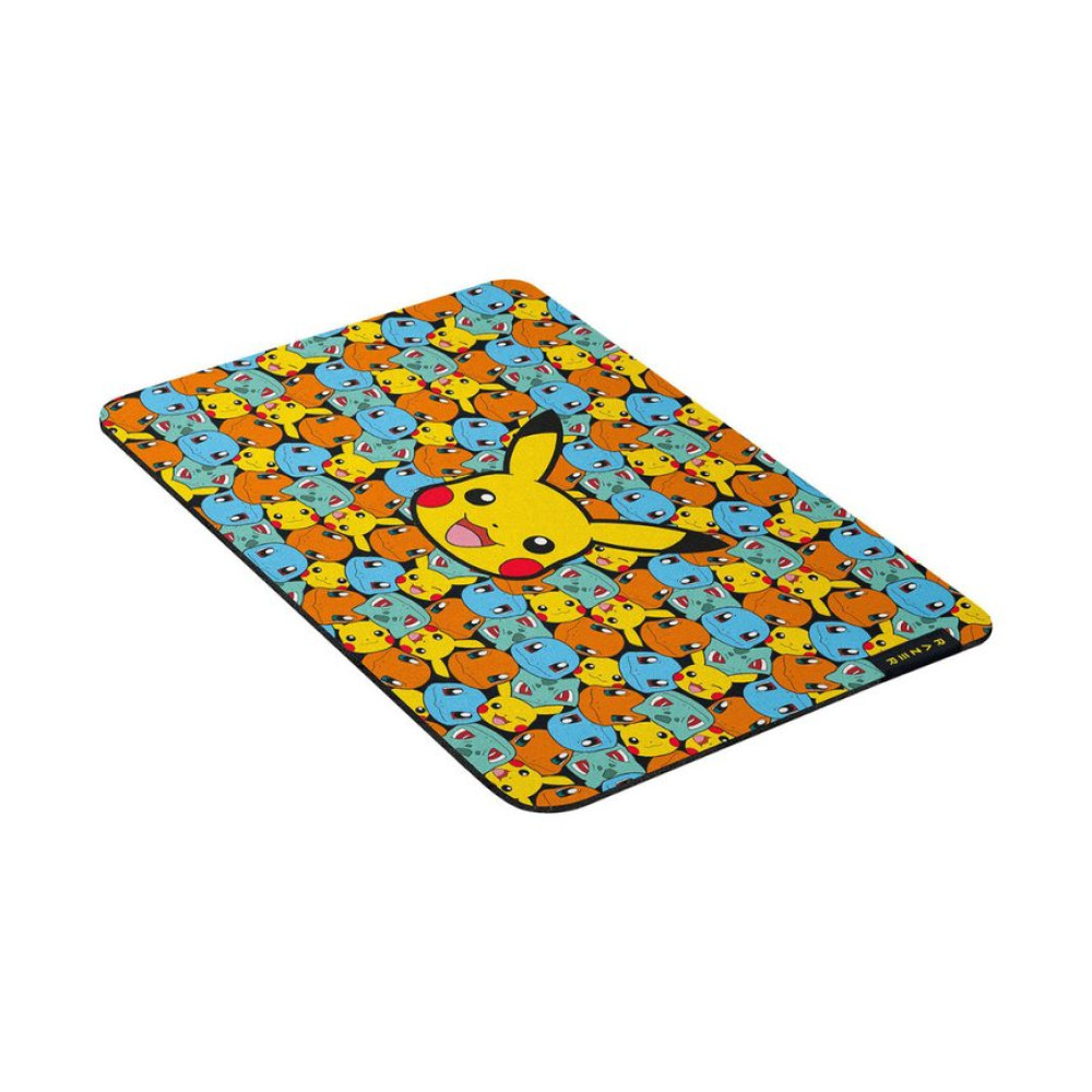 Razer Gigantus V2 Medium Pokemon Kanto Starters Edition Gaming Mousepad