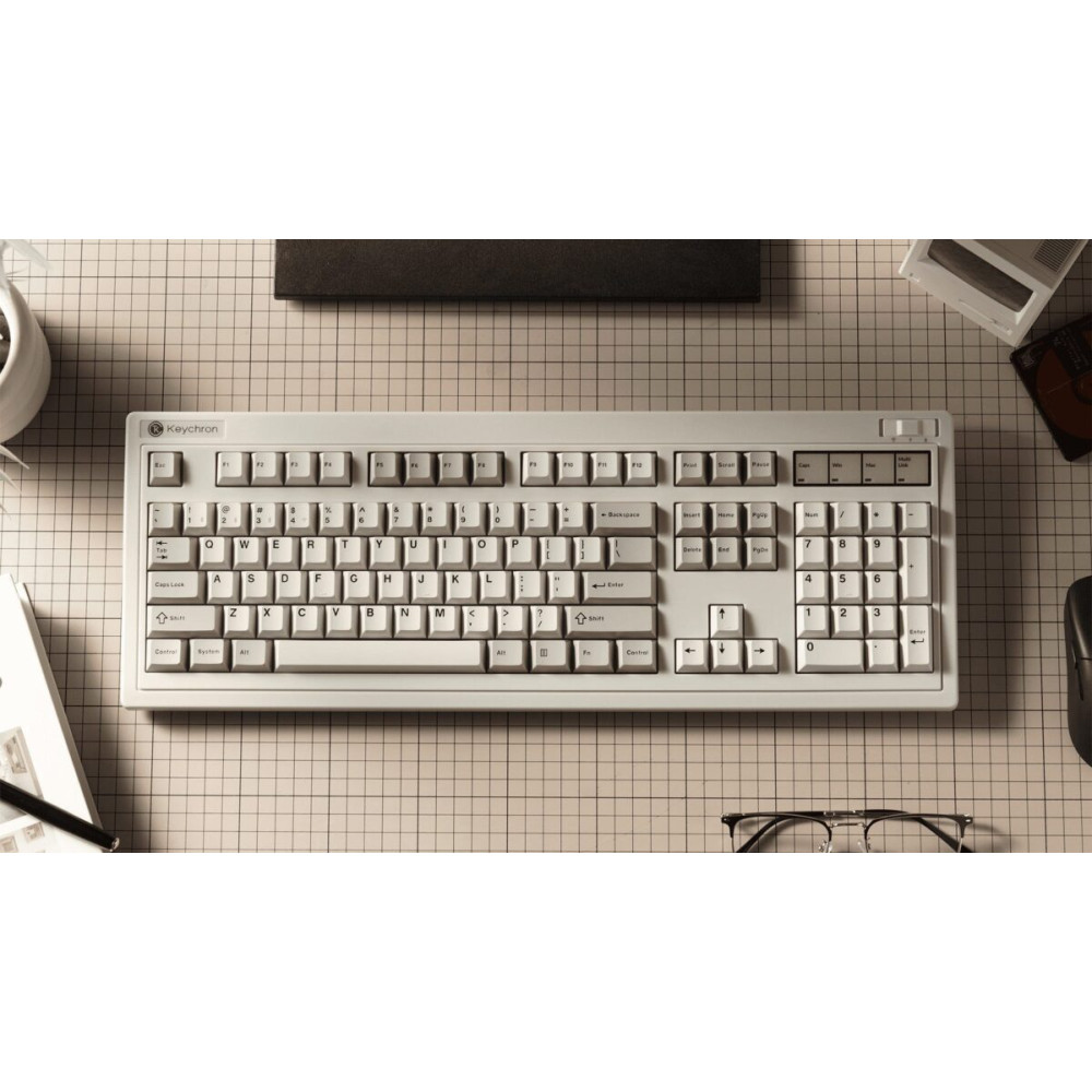 Keychron R6 (R6-M1) QMK Wireless Mechanical Keyboard Red Switch Hot-Swap RGB 100% US Retro
