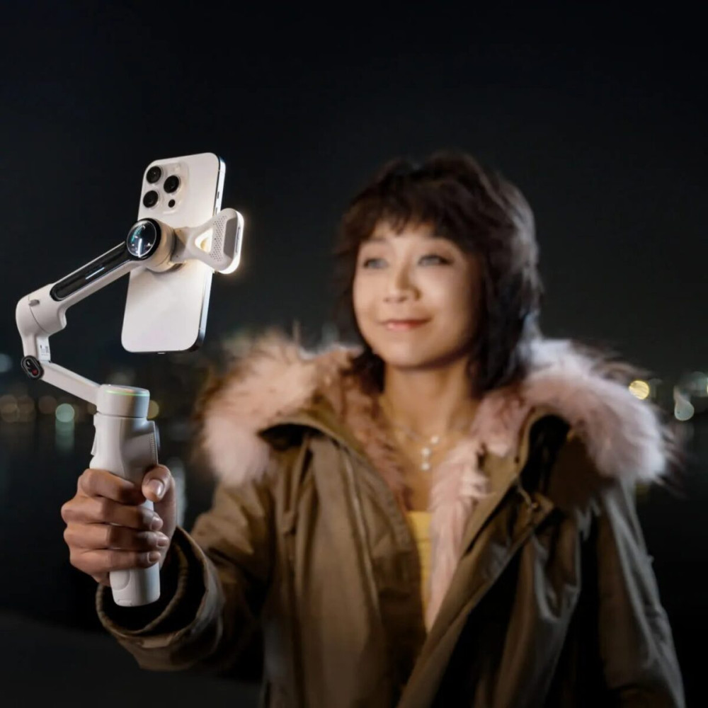Insta360 Flow 2/Flow 2 Pro Spotlight - Pro level LEDs, Easy Installation
