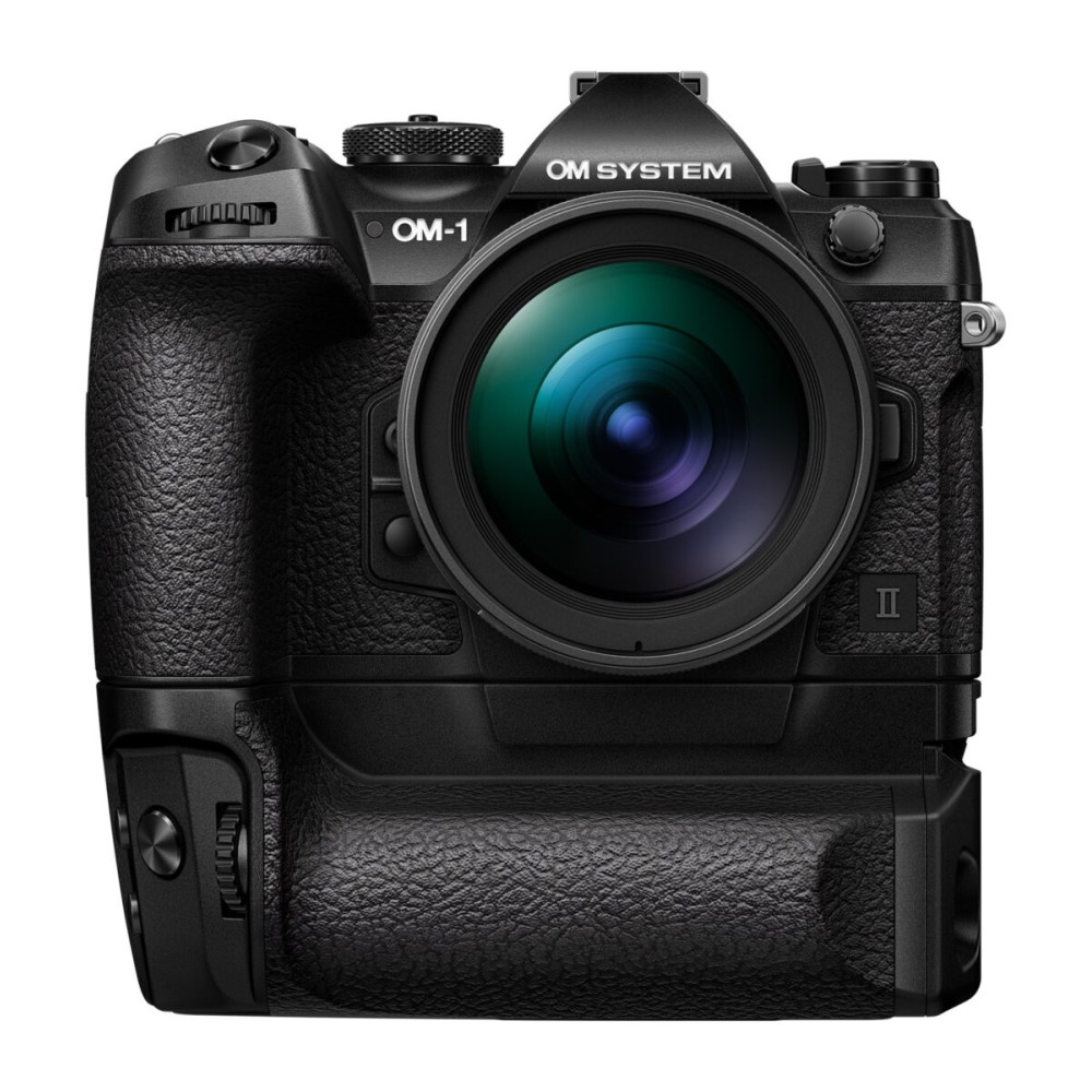 Olympus OM System OM-1 II body black w. CB-USB13 USB cable,  Shoulder strap, BLX-1 Li-ion battery