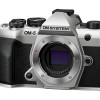 Olympus OM-5 II body silver, BLS-50 Battery, Eyecup, USB Connection Cable, Shoulder Strap