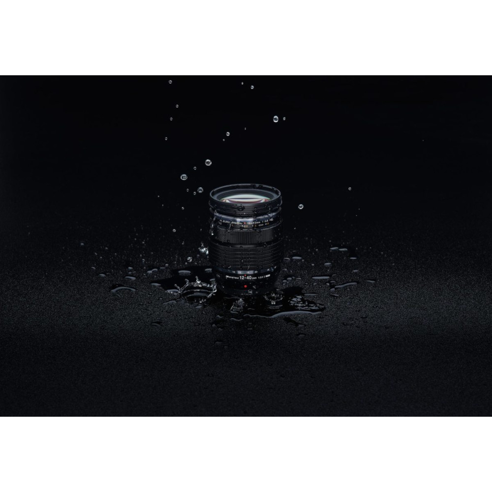 Olympus M.Zuiko Digital ED 12-40mm F2.8 PRO II incl. Lens hood & Wrapping cloth