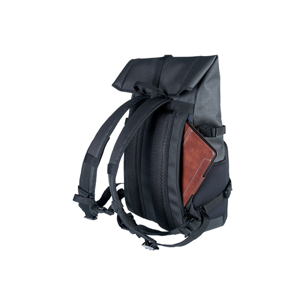 OLYMPUS OM-System Everyday Camera Backpack